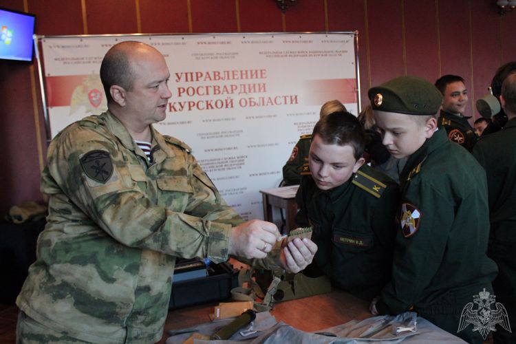 Кадеты Росгвардии впервые побывали на экскурсии в территориальном Управлении