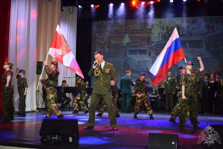Юбилей образования воинской части Центрального округа Росгвардии отметили в Курске