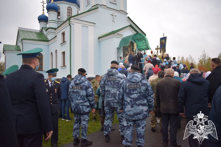 РОСГВАРДЕЙЦЫ ПРИНЯЛИ УЧАСТИЕ В ОТКРЫТИИ НОВОГО ХРАМА В КУРСКЕ