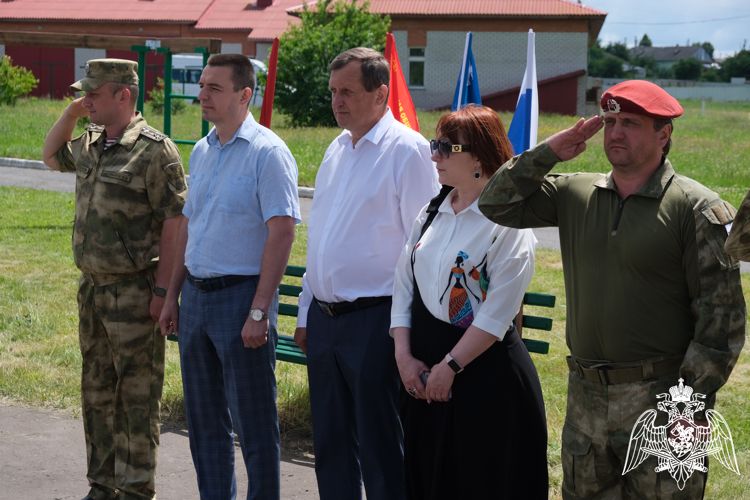 Росгвардейцы приняли участие в открытии  военно-патриотической смены «Юный спецназовец»