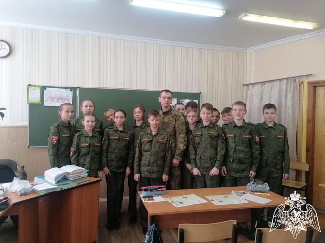 Курские росгвардейцы провели уроки мужества, посвященные Дню памяти воинов-интернационалистов