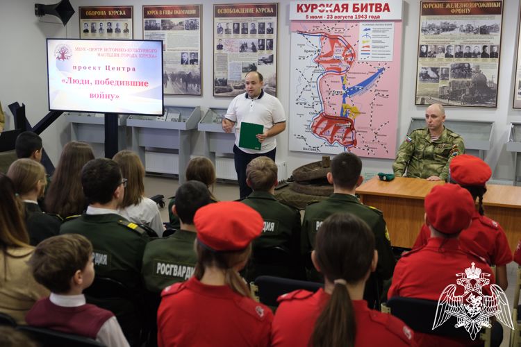 Ветеран войск правопорядка  встретился с воспитанники кадетских классов 