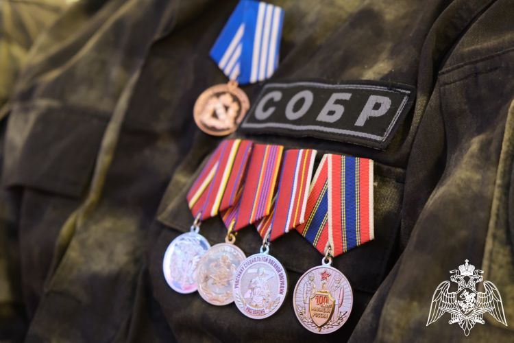 КУРСКИЕ СОТРУДНИКИ СОБР «КМЕТ» РОСГВАРДИИ ОТМЕТИЛИ 30-ЛЕТИЕ