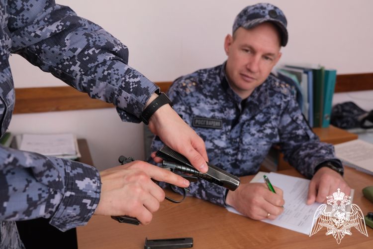В Курске определен лучший экипаж вневедомственной охраны Росгвардии