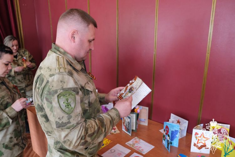 В Управлении Росгвардии по Курской области прошел конкурс «Подарок ветерану»