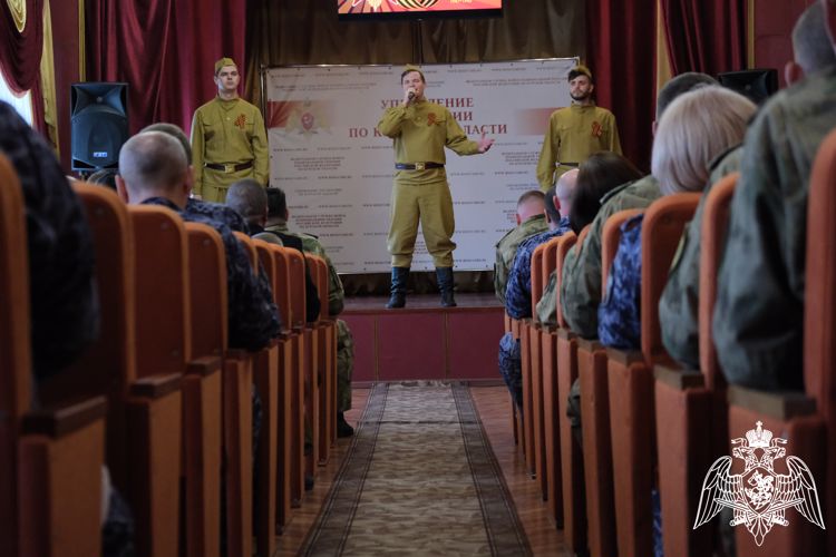 В Управлении Росгвардии по Курской области состоялся праздничный концерт, посвященный Дню Победы