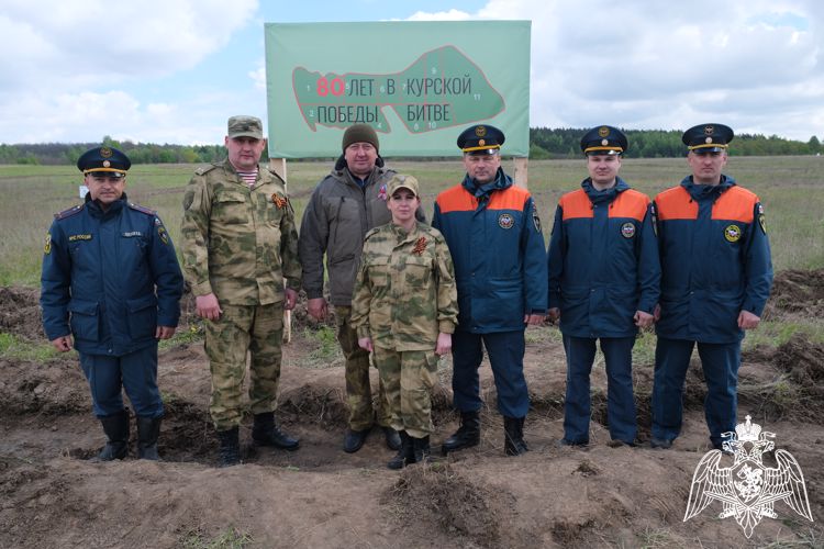 Курские росгвардейцы присоединились к международной акции «Сад памяти»