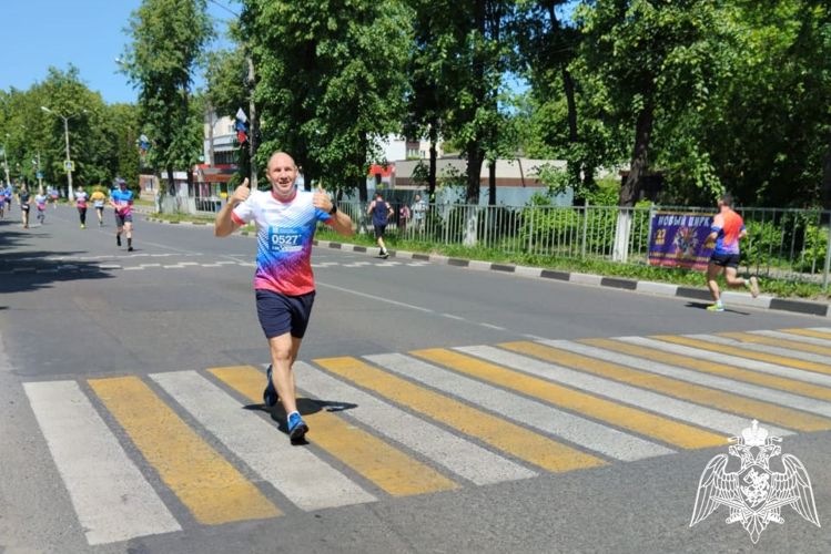 Росгвардейцы приняли участие в Железногорском полумарафоне