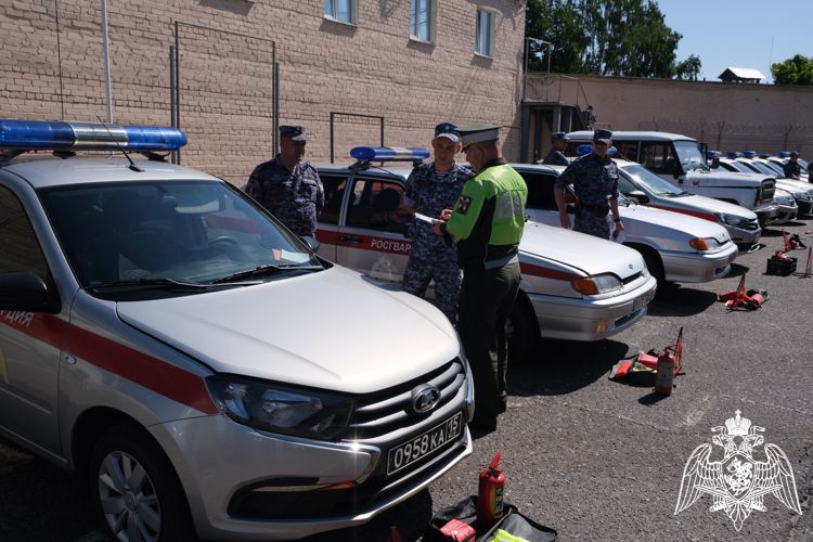 В Управлении Росгвардии по Курской области прошел технический осмотр служебного транспорта