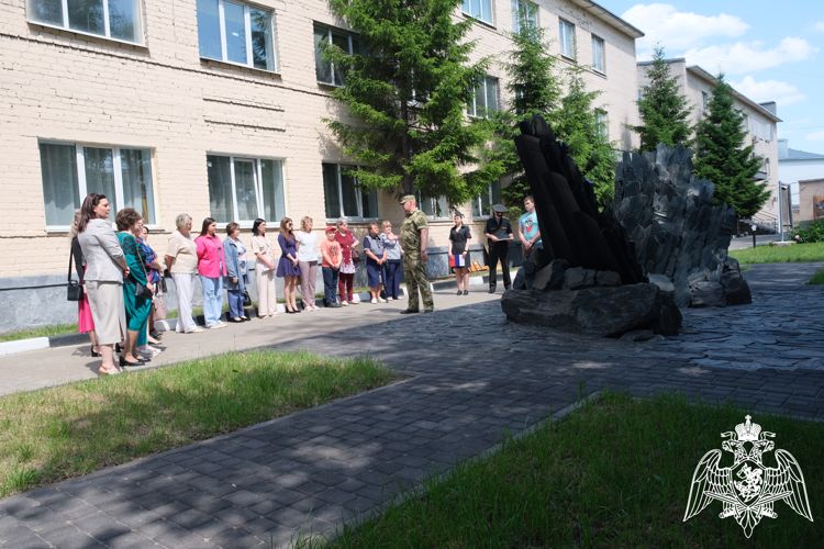 В Курске в областном Управлении Росгвардии состоялась встреча с родственниками погибших военнослужащих и сотрудников ведомства