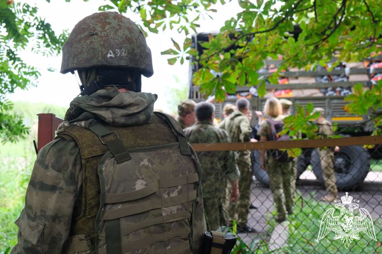 АКЦИЮ «СВОИХ НЕ БРОСАЕМ» ПРОВЕЛА РОСГВАРДИЯ В ПРИГРАНИЧНЫХ РЕГИОНАХ ЦФО