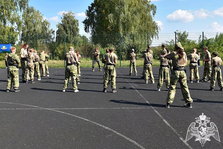 Воспитанники подшефного кадетского класса Управления Росгвардии по Курской области приняли участие в региональном турнире «Комплекс с пистолетом»