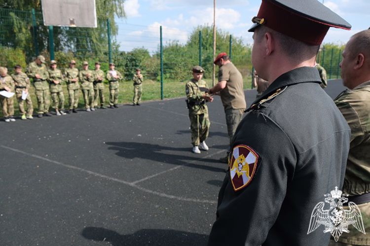 Воспитанники подшефного кадетского класса Управления Росгвардии по Курской области приняли участие в региональном турнире «Комплекс с пистолетом»
