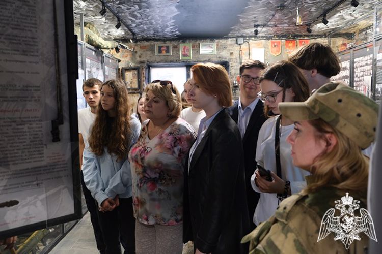 Курских школьников познакомили с историей  образования регионального Управления Росгвардии