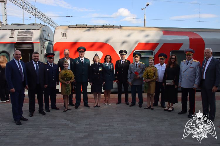 Сотрудники и военнослужащие регионального управления Росгвардии приняли участие в открытии Мемориального комплекса «Курская битва»