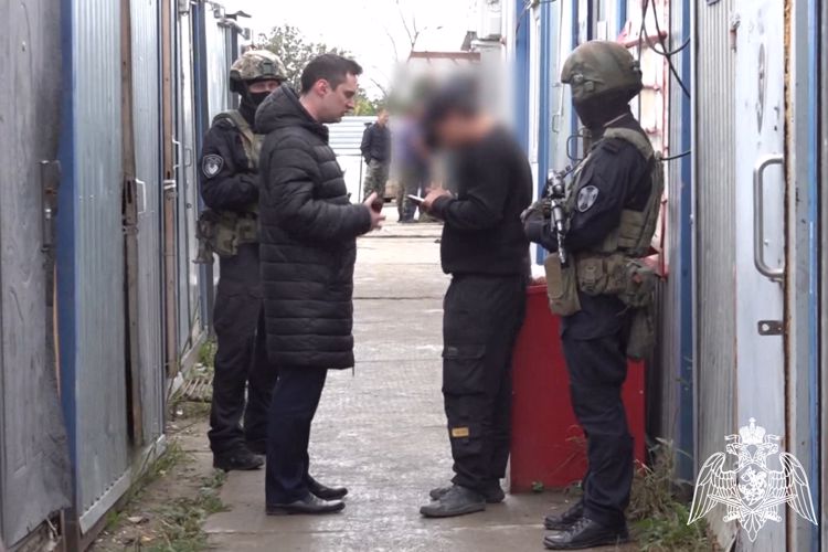 В Курской области при силовой поддержке Росгвардии  прошли проверки соблюдения миграционного законодательства