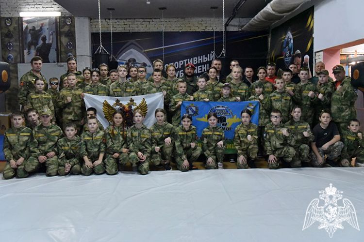 Подшефные воспитанники Управления Росгвардии по Курской области стали победителями регионального турнира по стрельбе из пневматического пистолета