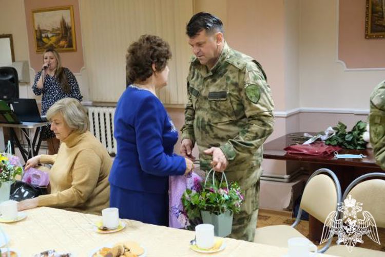 В Курске росгвардейцы почтили память погибших товарищей