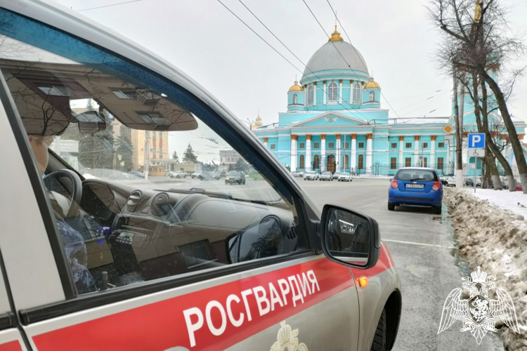 Росгвардия обеспечит безопасность на Рождество в Курской области