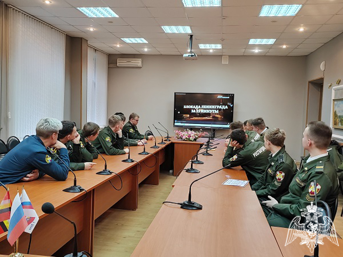 Военнослужащие Росгвардии провели викторину,  посвященную 80—й годовщине полного освобождения Ленинграда от фашисткой блокады