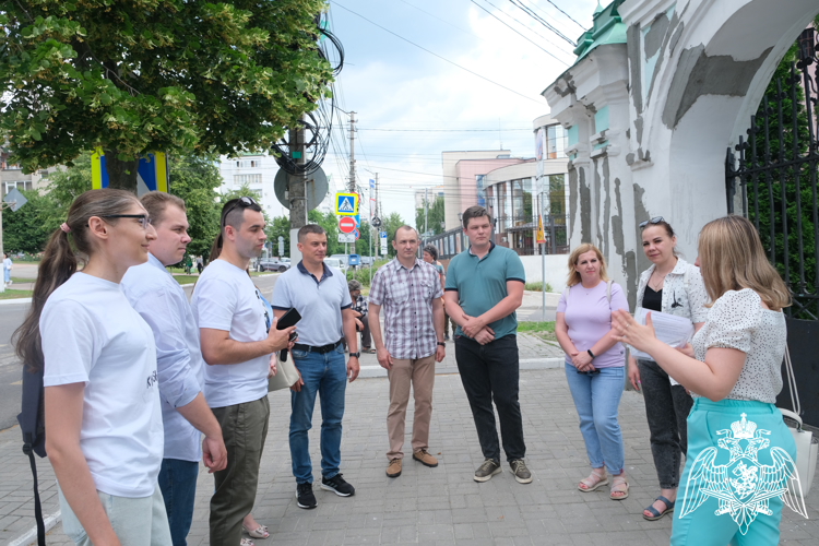 В Курске росгвардейцы приняли участие в мероприятиях, посвященных Дню России 