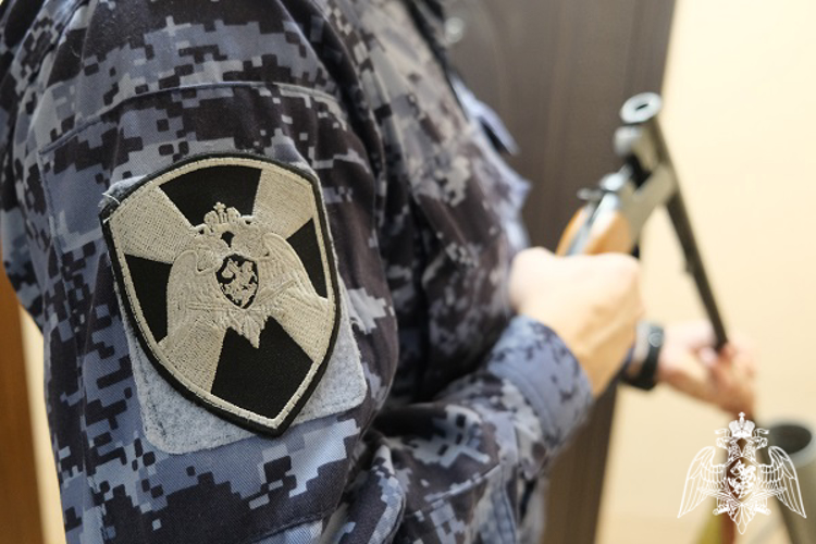 За неделю курские росгвардейцы проверили 148 владельцев оружия