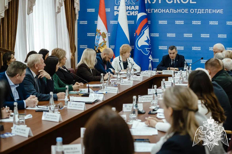 В Курске представитель Росгвардии стал участником заседания Общественного совета партийного проекта «Историческая память»