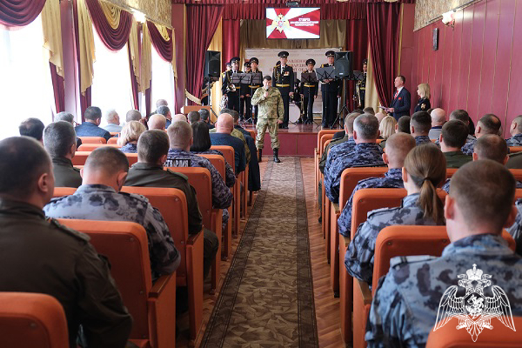 В Курске отметили 9-ю годовщину со дня образования войск национальной гвардии Российской Федерации