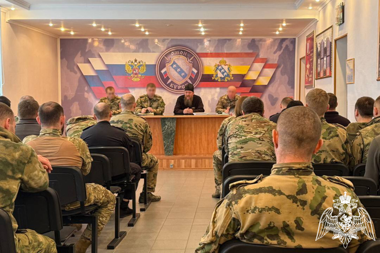 Росгвардейцы встретились с представителями Курской епархии 