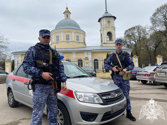 Курские росгвардейцы обеспечат правопорядок в период празднования Пасхи Христовой