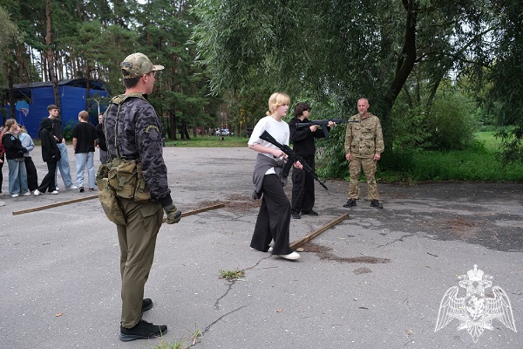 В Курске завершилась ведомственная акция «Каникулы с Росгвардией»
