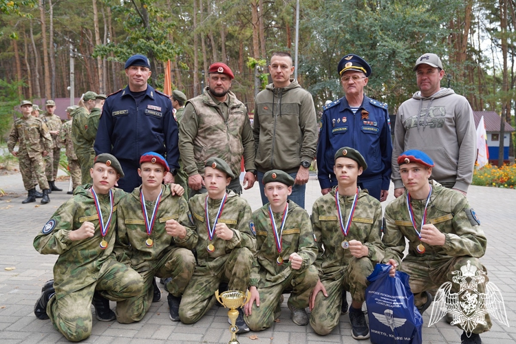 В Курске воспитанники регионального Управления Росгвардии одержали победу на военно-патриотических сборах 