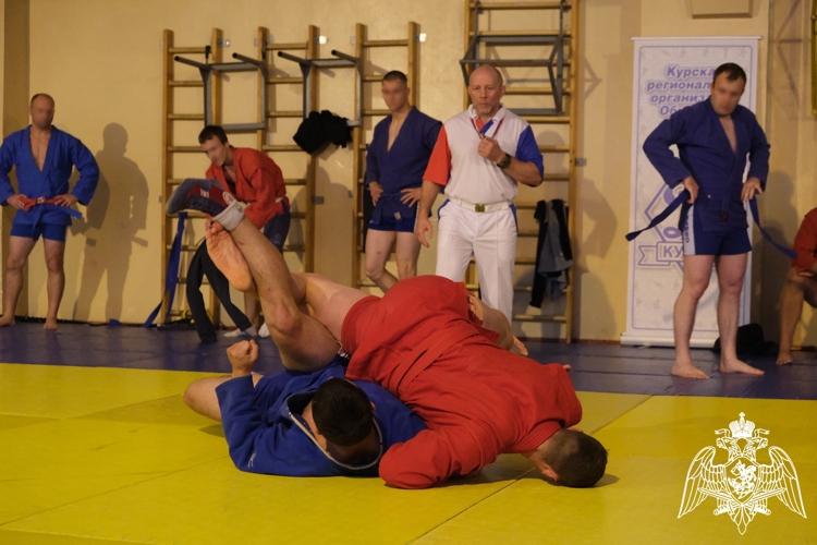 В Курске росгвардейцы стали победителями областного чемпионата по самбо