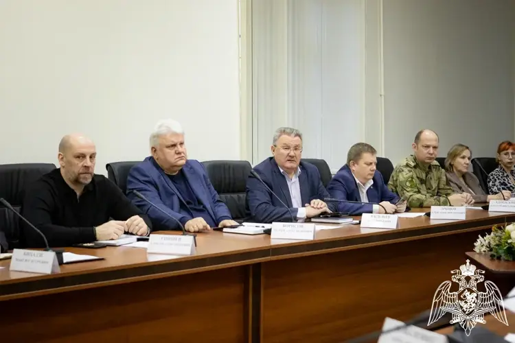Представитель Управления Росгвардии по Курской области принял участие в заседании межведомственной комиссии по профилактике злоупотребления наркотическими средствами 
