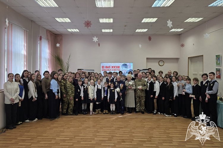 В Курске росгвардейцы приняли участие в памятном мероприятии ко Дню снятия блокады Ленинграда 