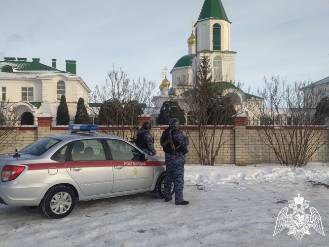 В Курской области росгвардейцы обеспечили безопасность мероприятий в Крещение Господне