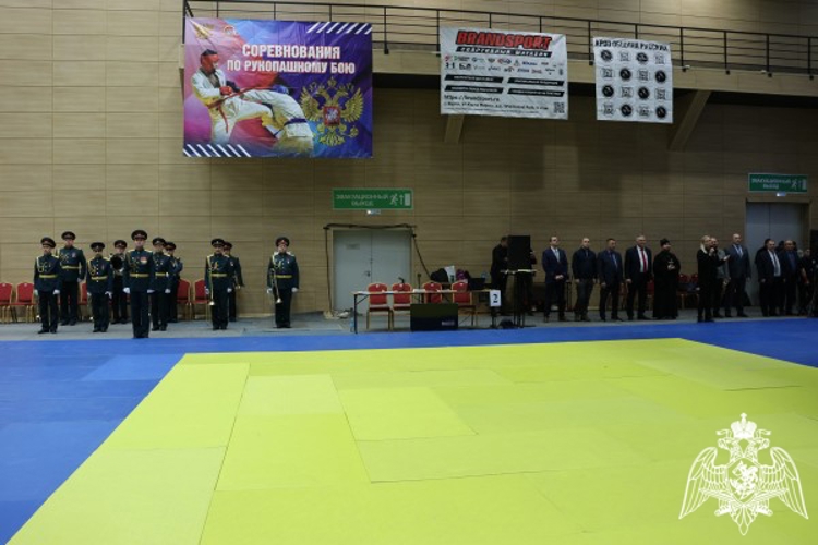 Росгвардейцы приняли участие в открытии всероссийского турнира «Вершина» в Курске