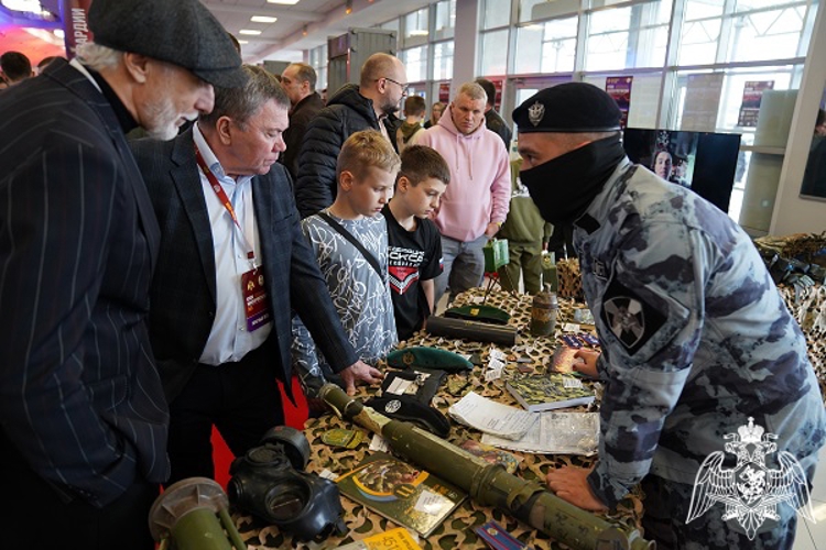 В Курске завершился чемпионат Центрального округа по боксу – «Кубок юбилея Росгвардии»
