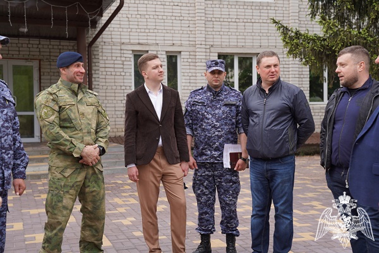 Росгвардия усилила меры безопасности в местах детского оздоровительного отдыха в Курской области