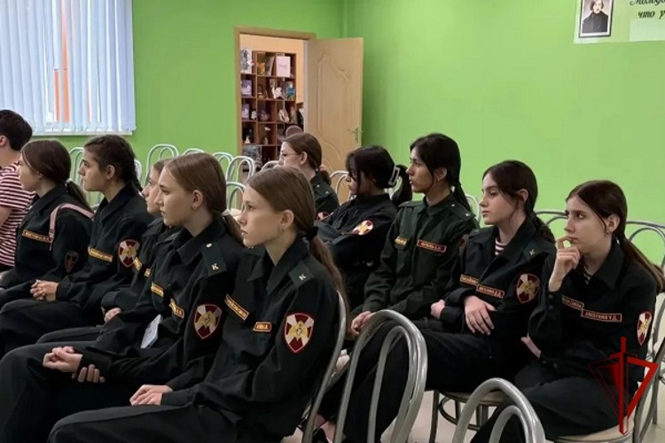 «Битва за Кавказ»: росгвардейцы в Курске провели памятные мероприятия ко Дню воинской славы России 